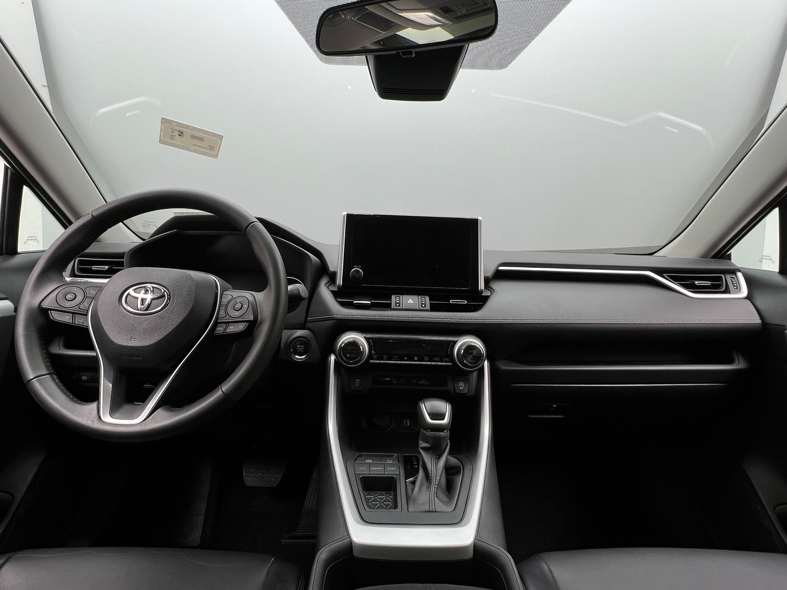 Thumbnail: 2023 Toyota RAV4 - 2