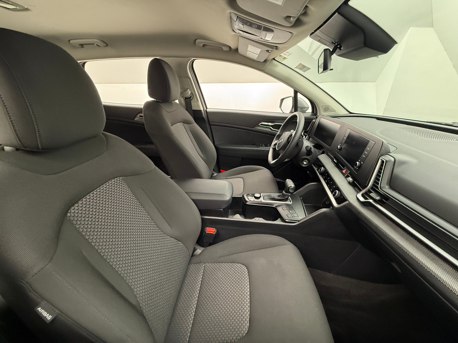 Thumbnail: 2025 Kia Sportage - 2