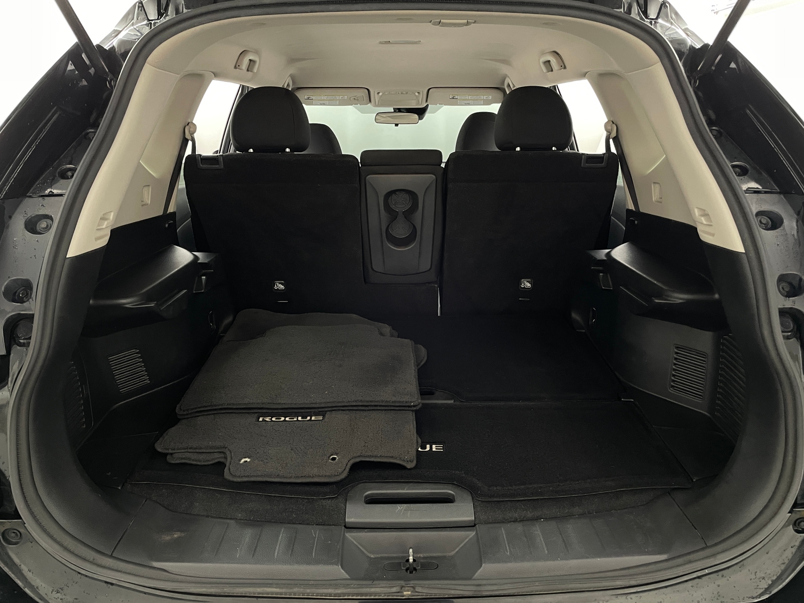 Thumbnail: 2020 Nissan Rogue - 7