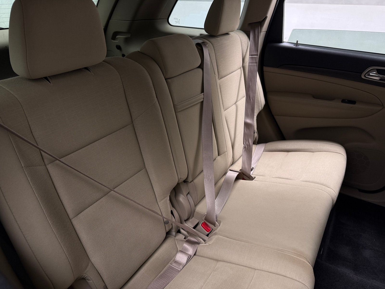 Thumbnail: 2016 Jeep Grand Cherokee - 6