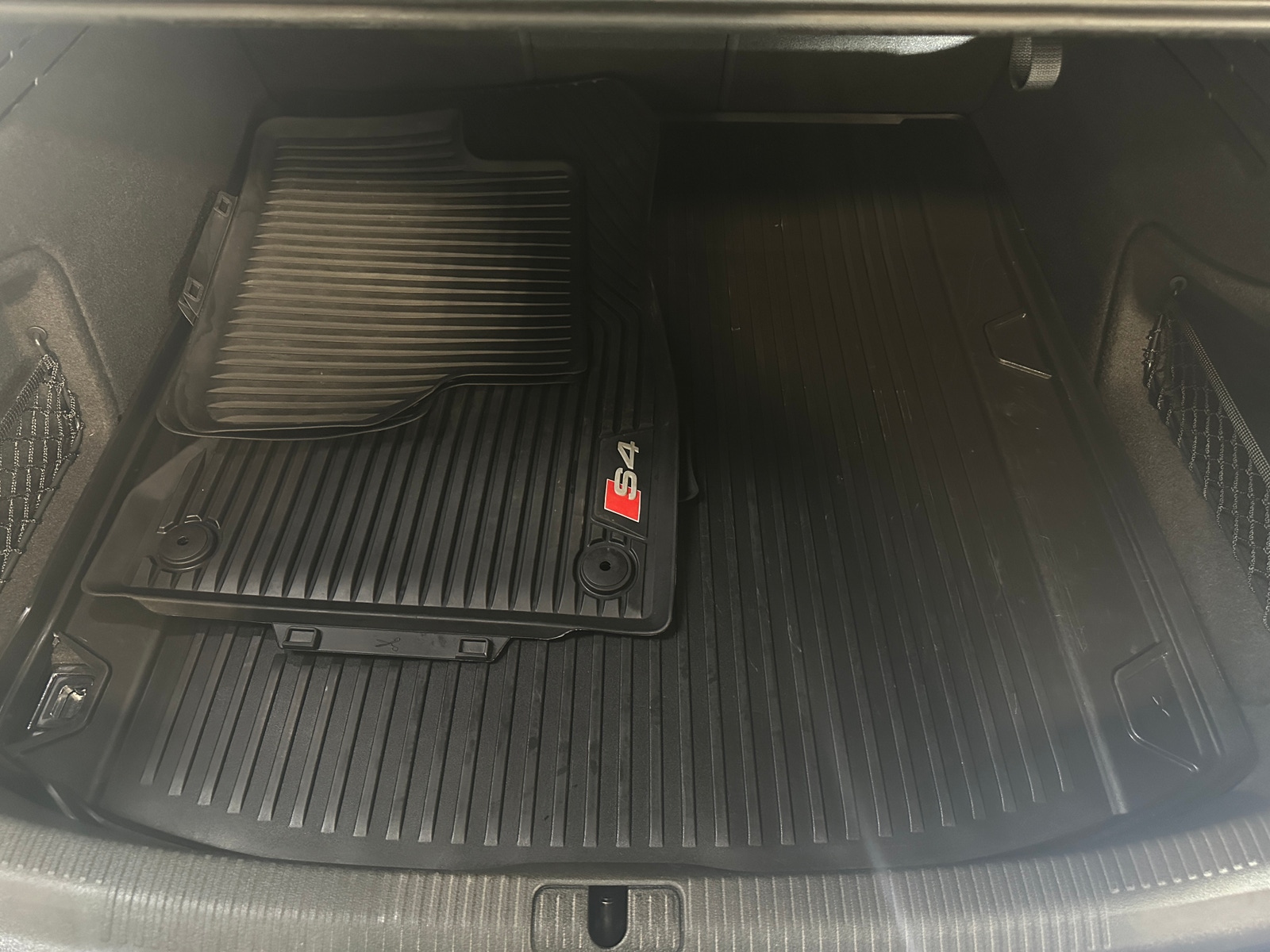 Thumbnail: 2022 Audi S4 - 6