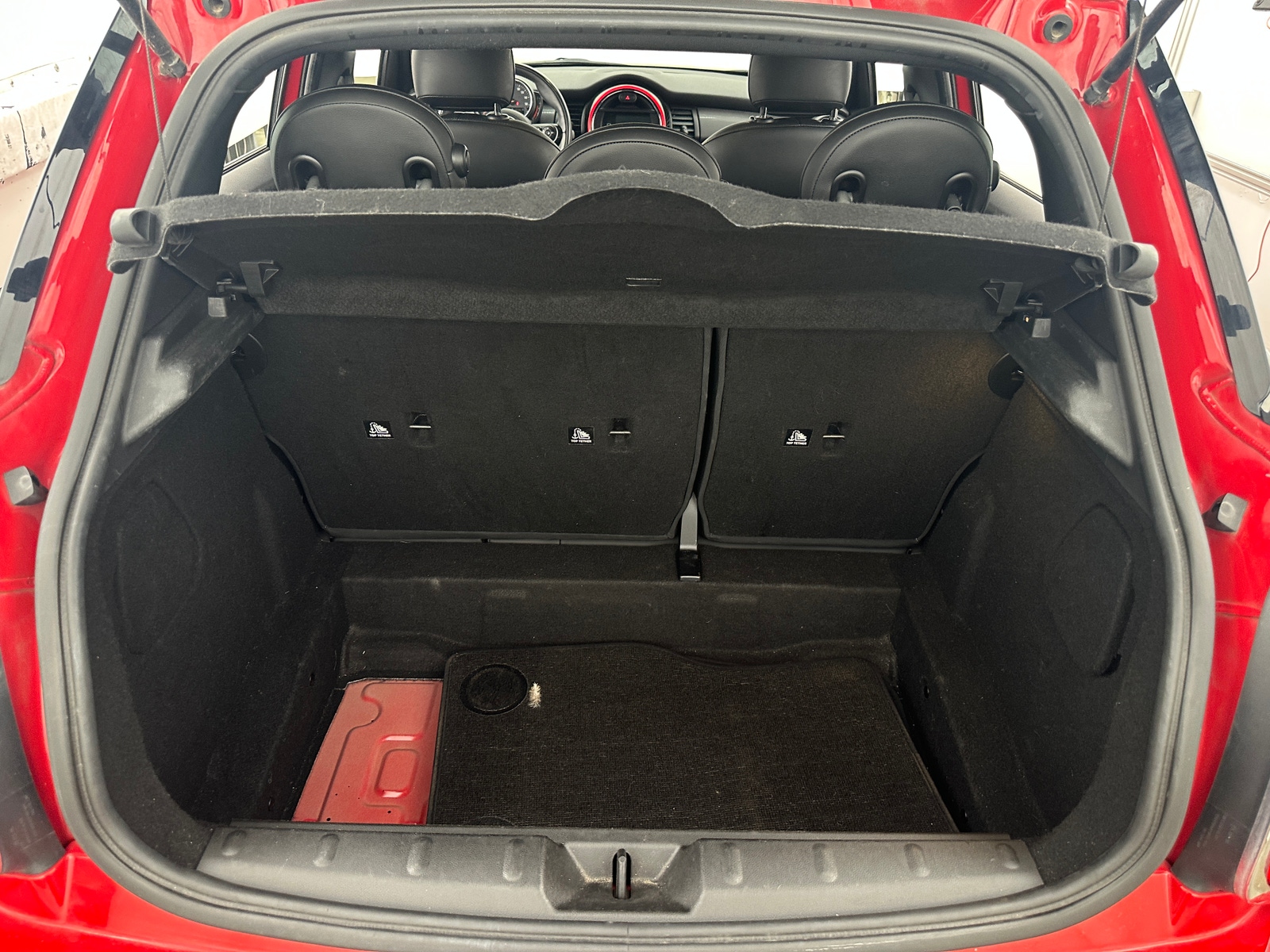 Thumbnail: 2019 MINI Cooper Hardtop - 6