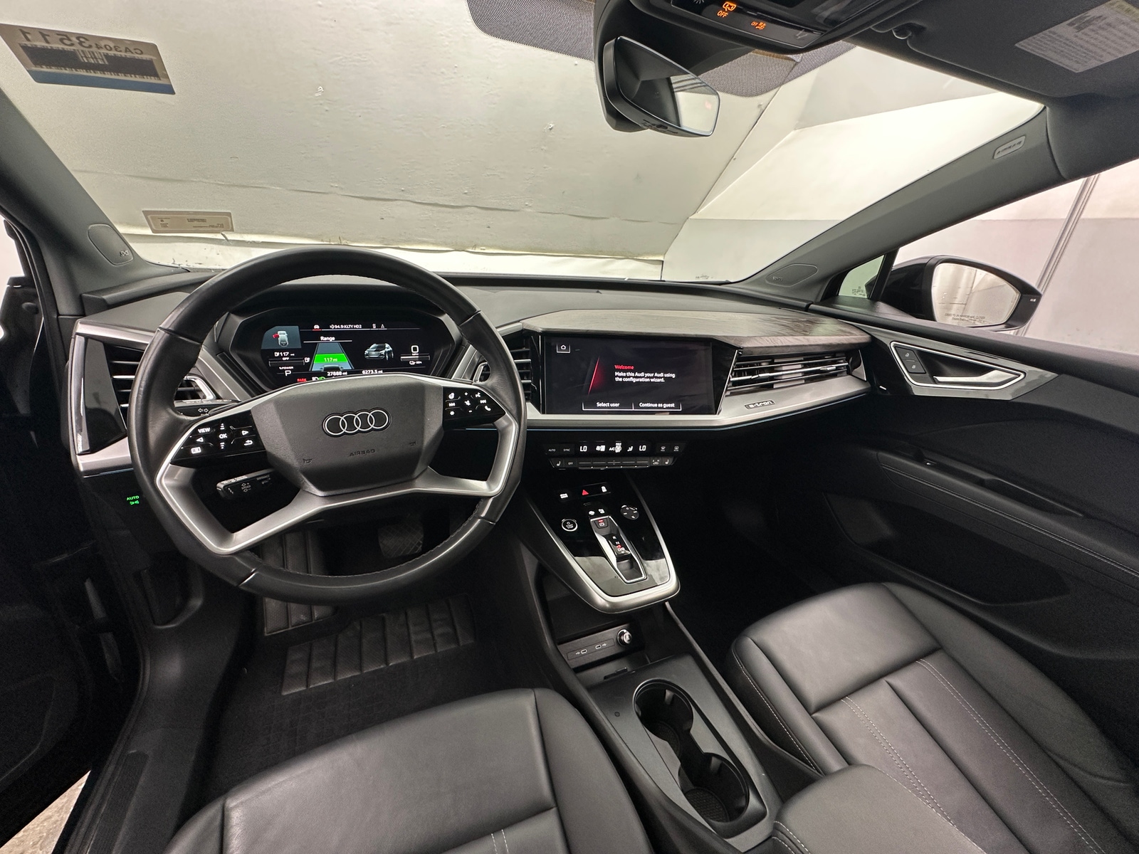 Thumbnail: 2023 Audi Q4 e-tron - 2