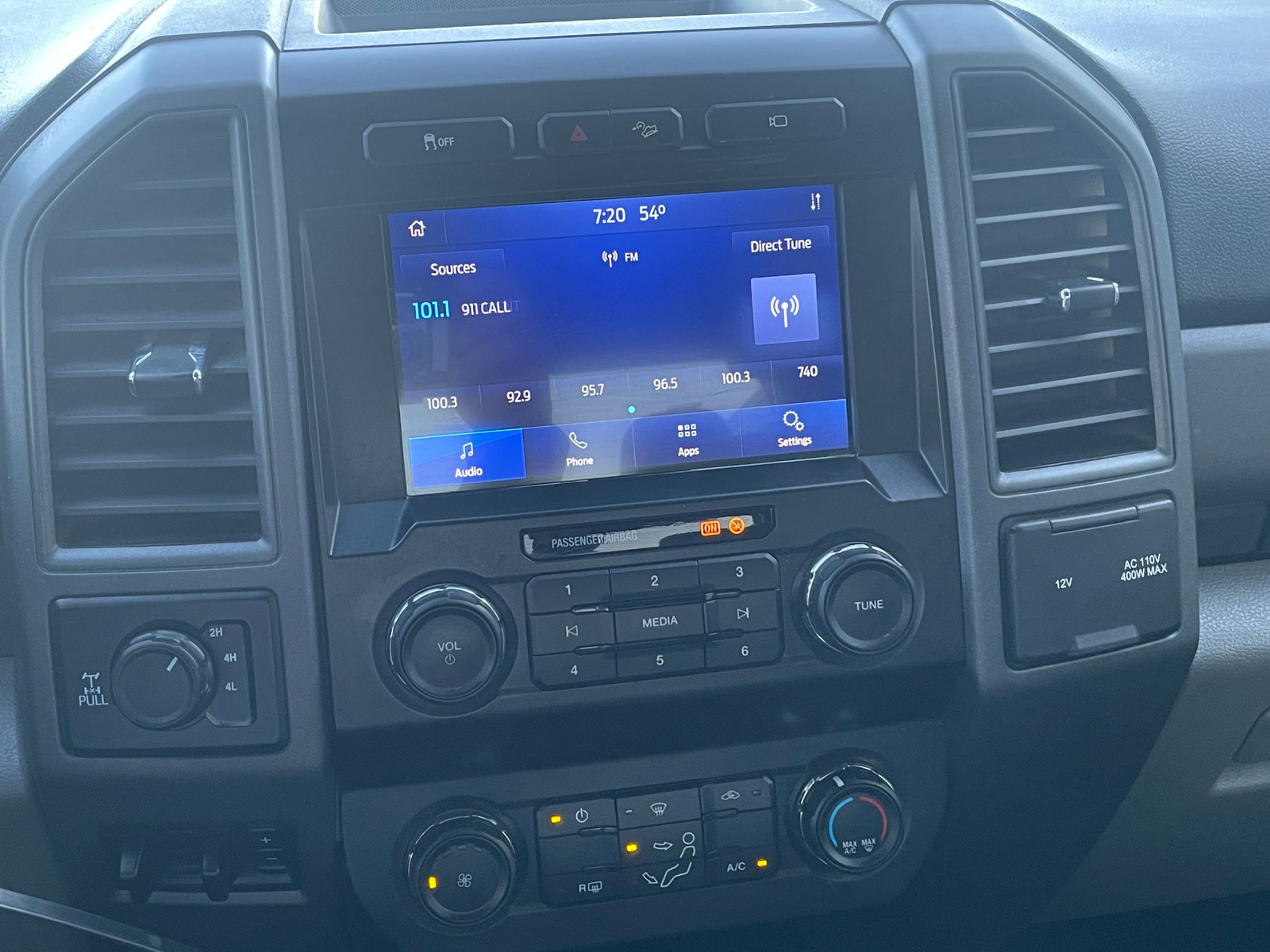 Thumbnail: 2021 Ford Econoline - 4