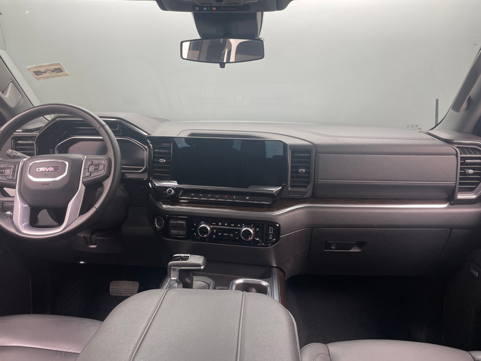 Thumbnail: 2024 GMC Sierra 1500 - 2