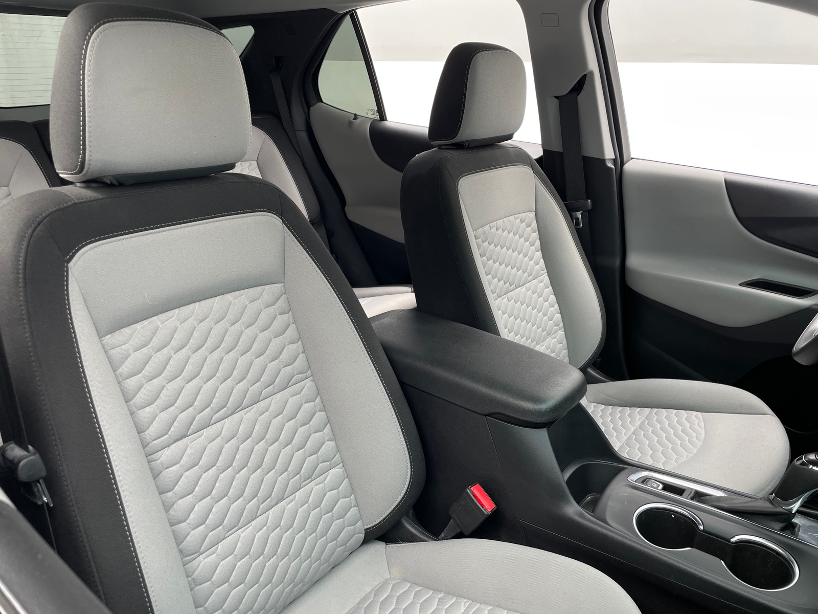 Thumbnail: 2021 Chevrolet Equinox - 2