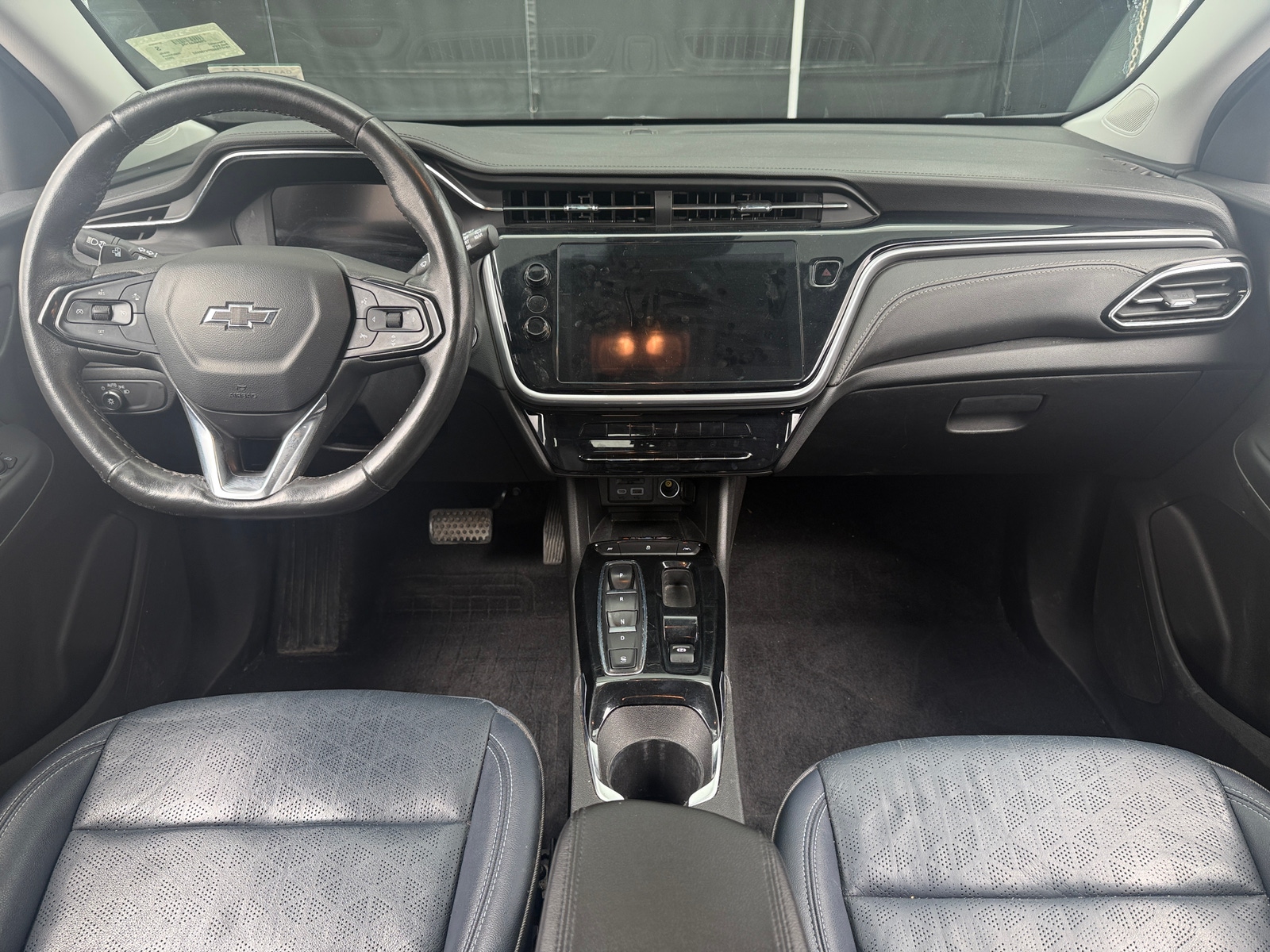 Thumbnail: 2023 Chevrolet Bolt EUV - 3