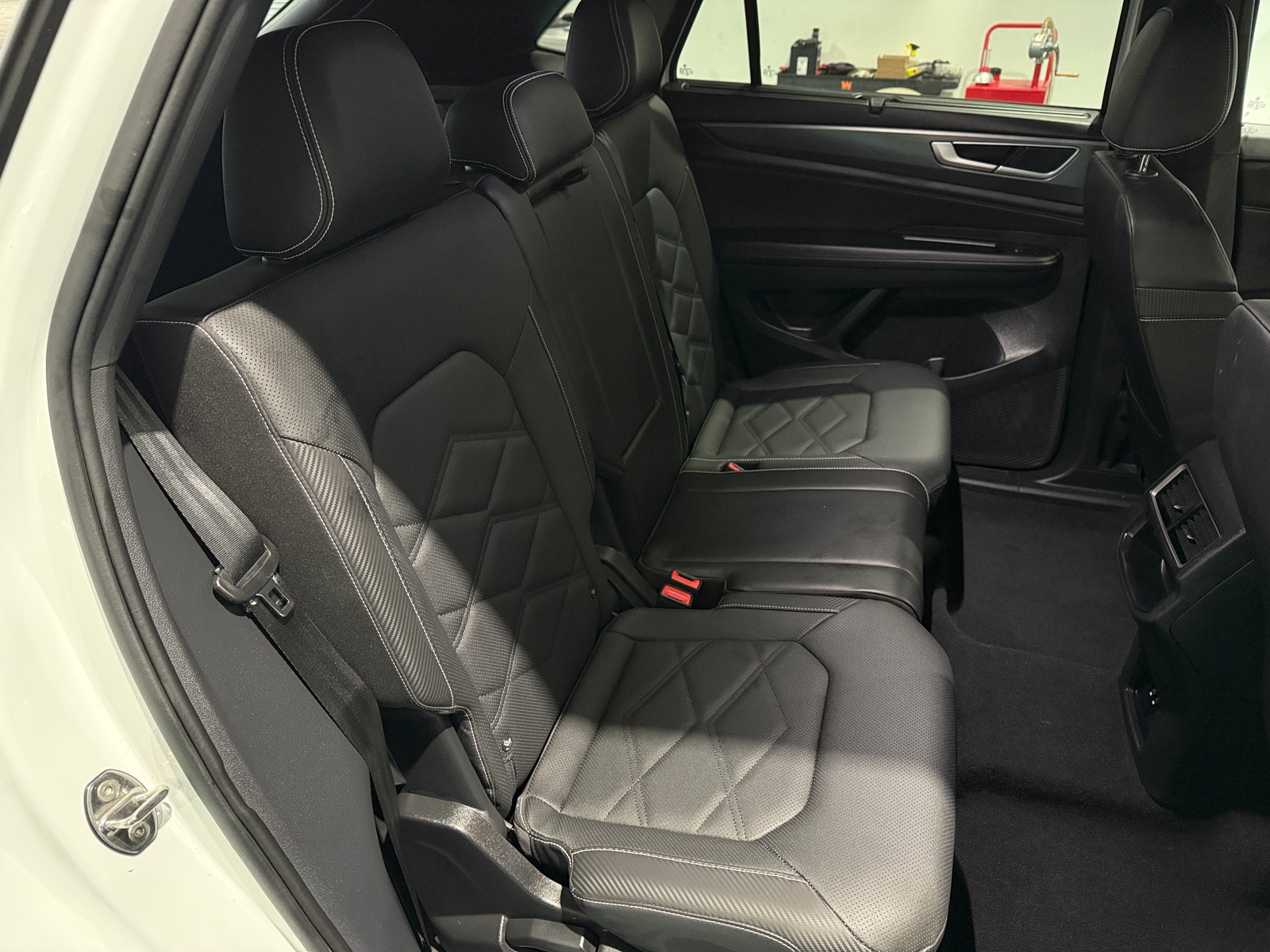 Thumbnail: 2025 Volkswagen Atlas - 5