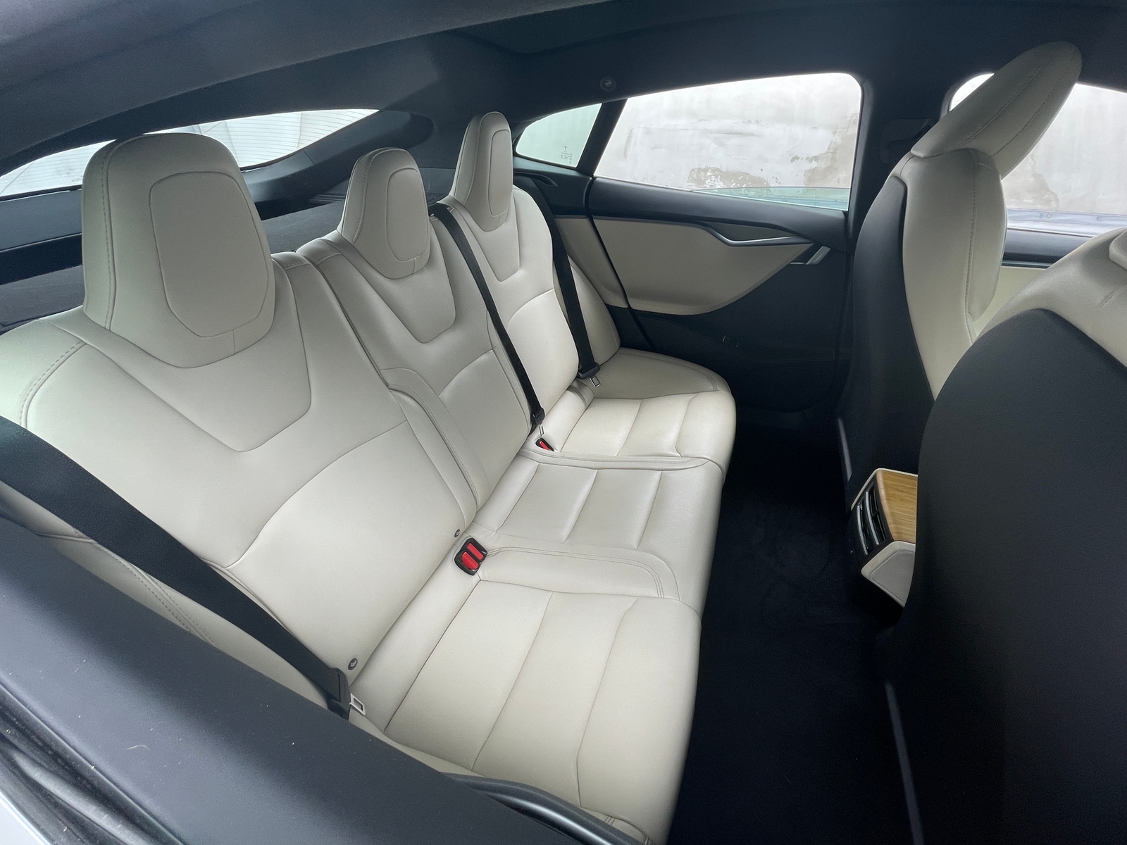 Thumbnail: 2020 Tesla Model S - 5