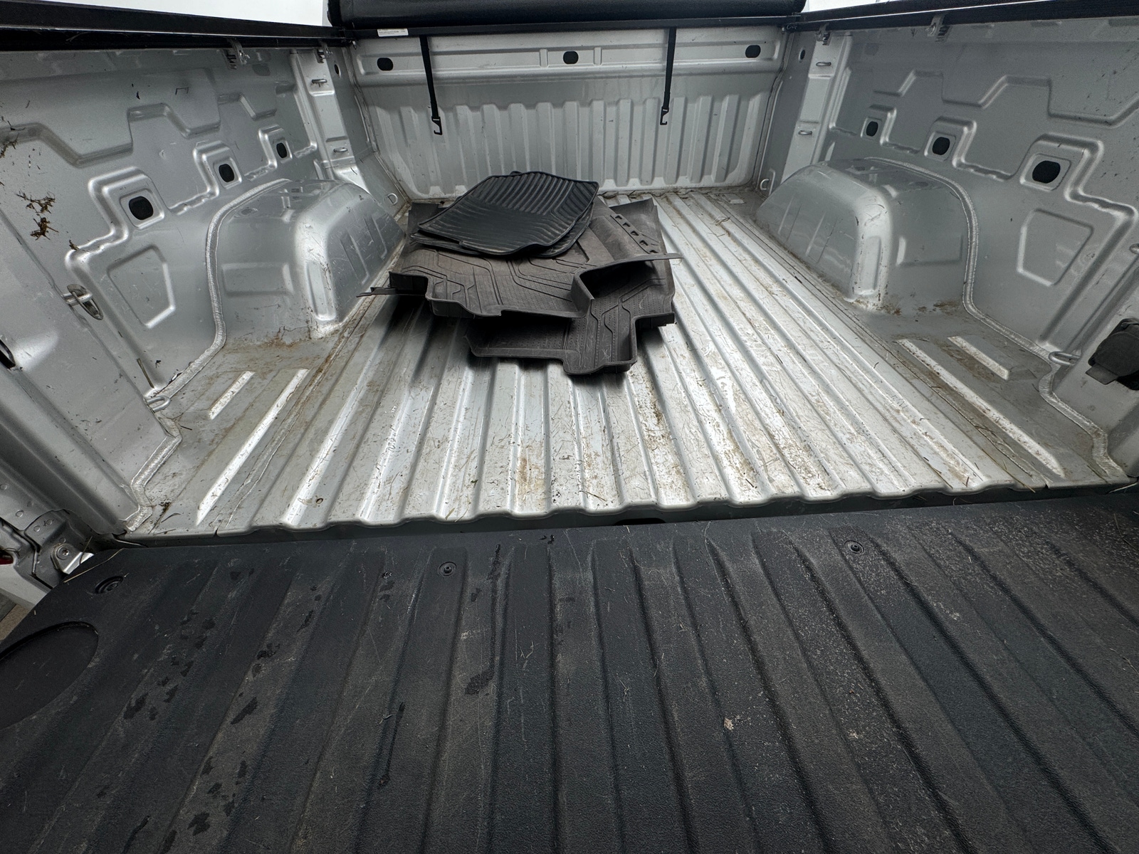 Thumbnail: 2021 Chevrolet Silverado 1500 - 7