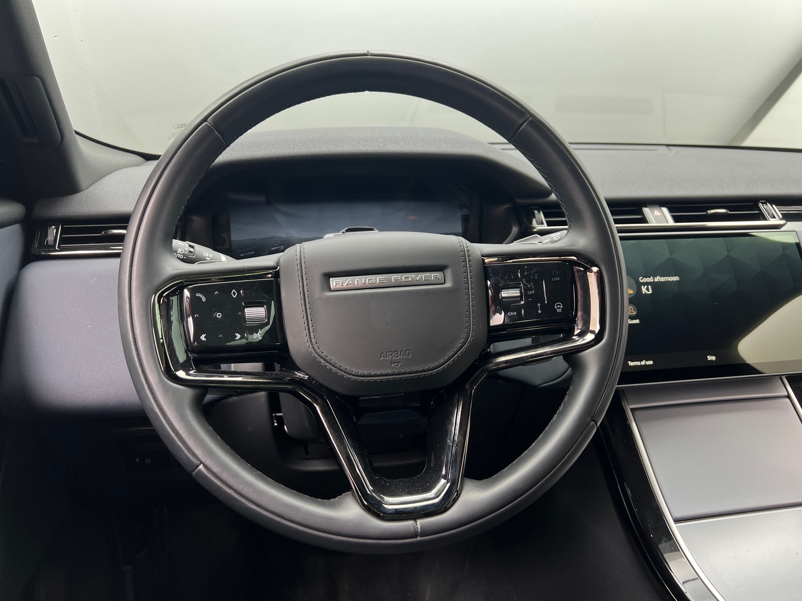 Thumbnail: 2025 Land Rover Range Rover Velar - 4