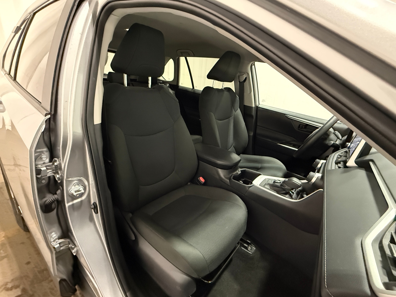 Thumbnail: 2025 Toyota RAV4 - 2