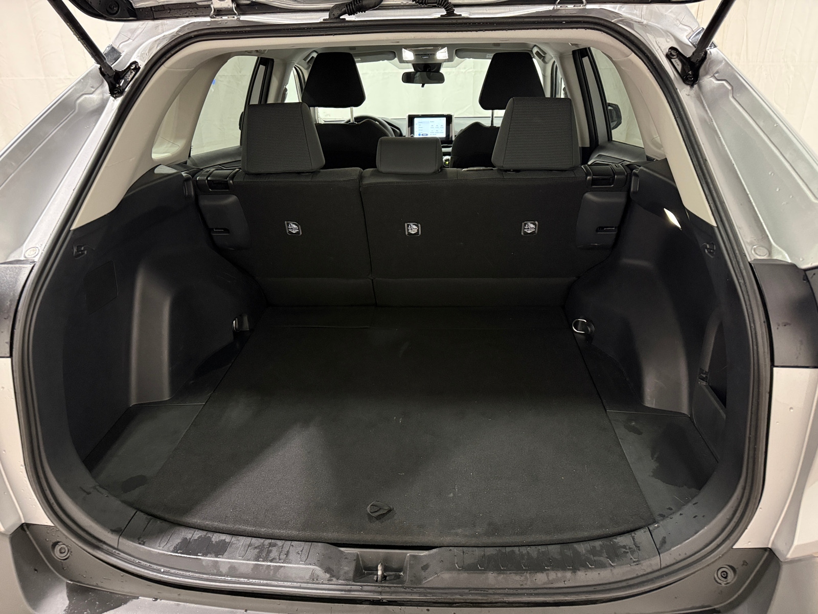 Thumbnail: 2025 Toyota RAV4 - 7