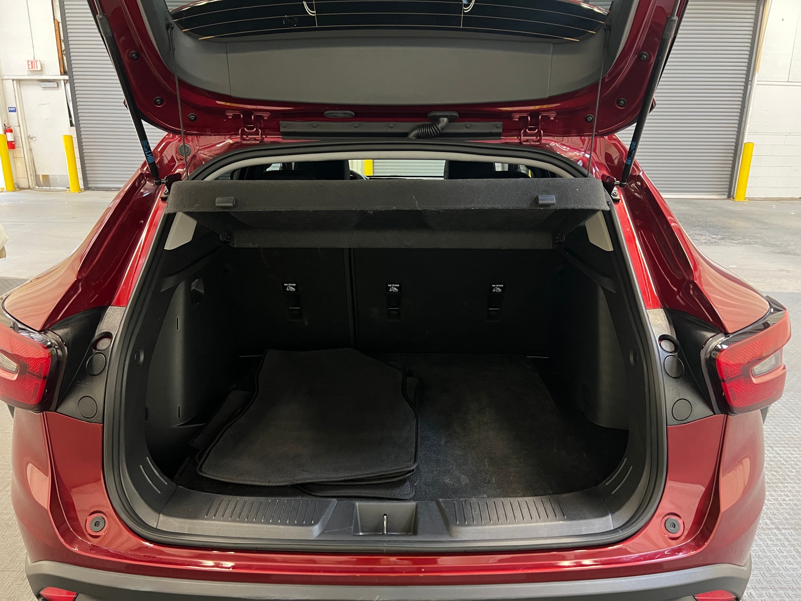 Thumbnail: 2025 Chevrolet Trax - 7