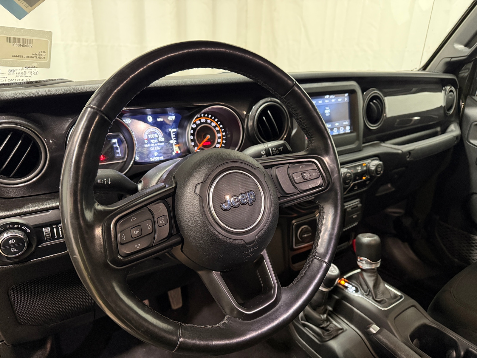 Thumbnail: 2022 Jeep Gladiator - 5