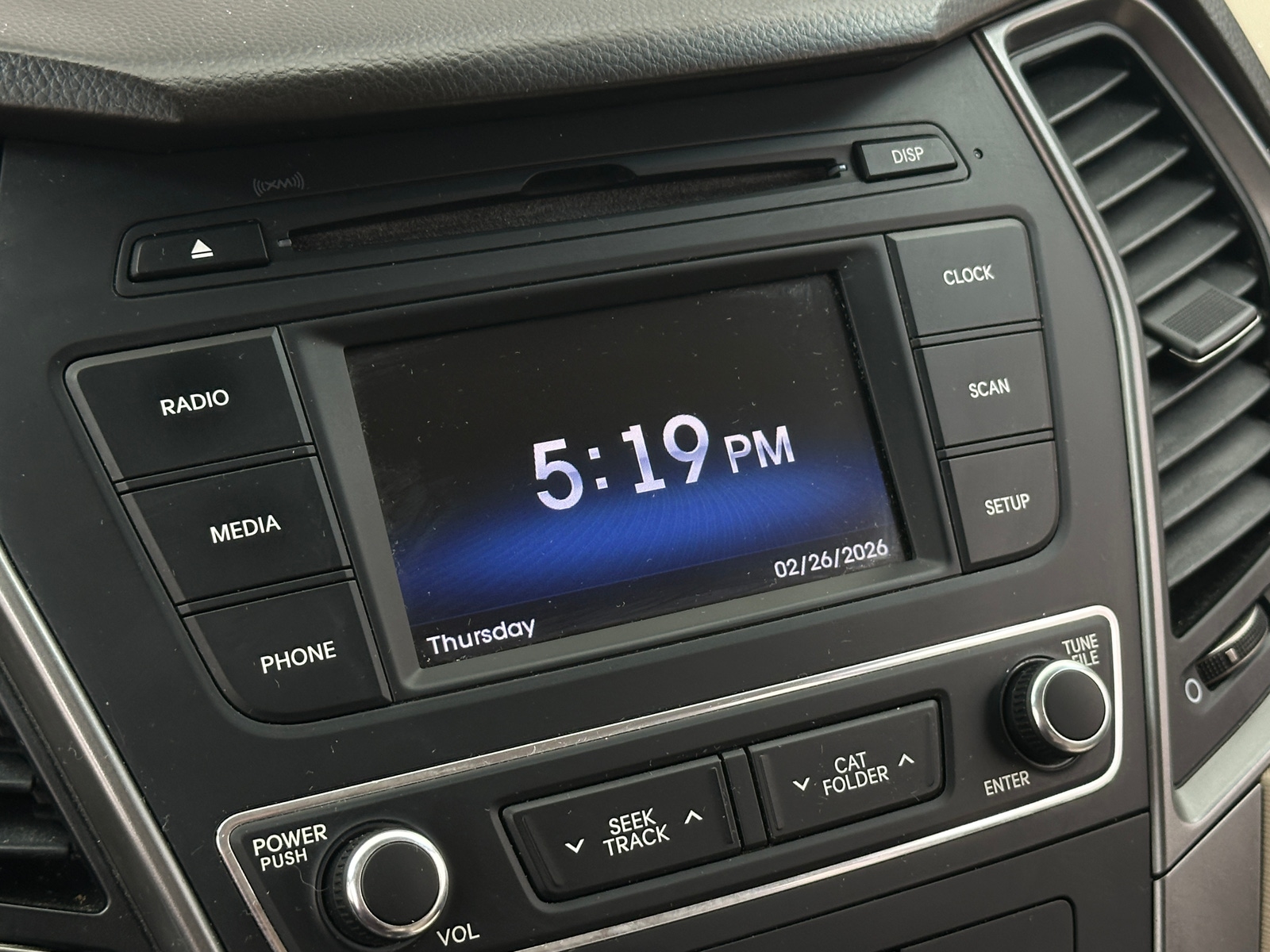 Thumbnail: 2017 Hyundai Santa Fe - 4