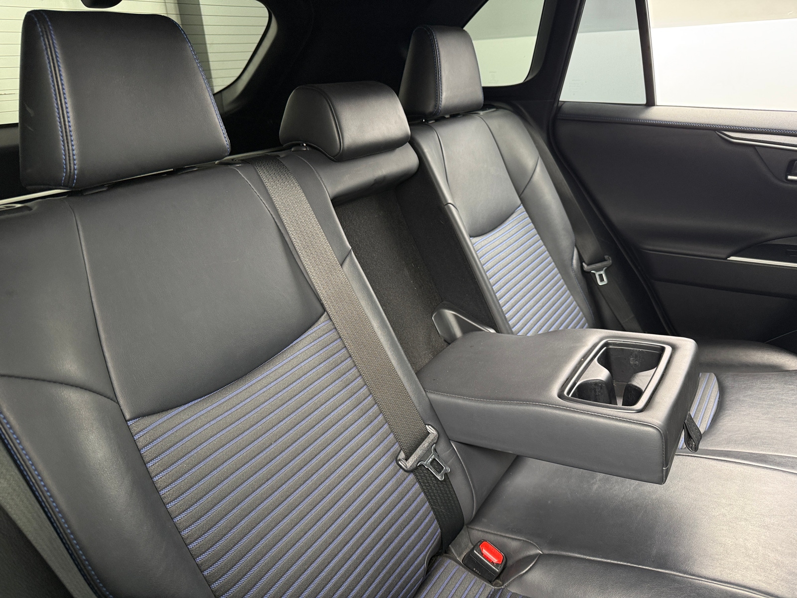 Thumbnail: 2020 Toyota RAV4 - 5