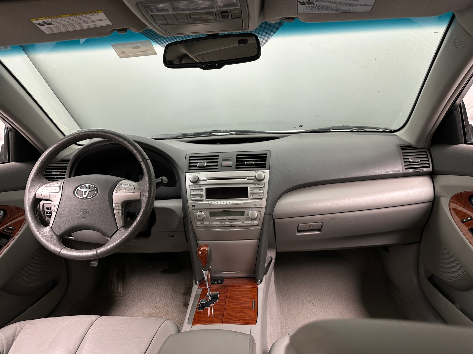 Thumbnail: 2011 Toyota Camry - 3