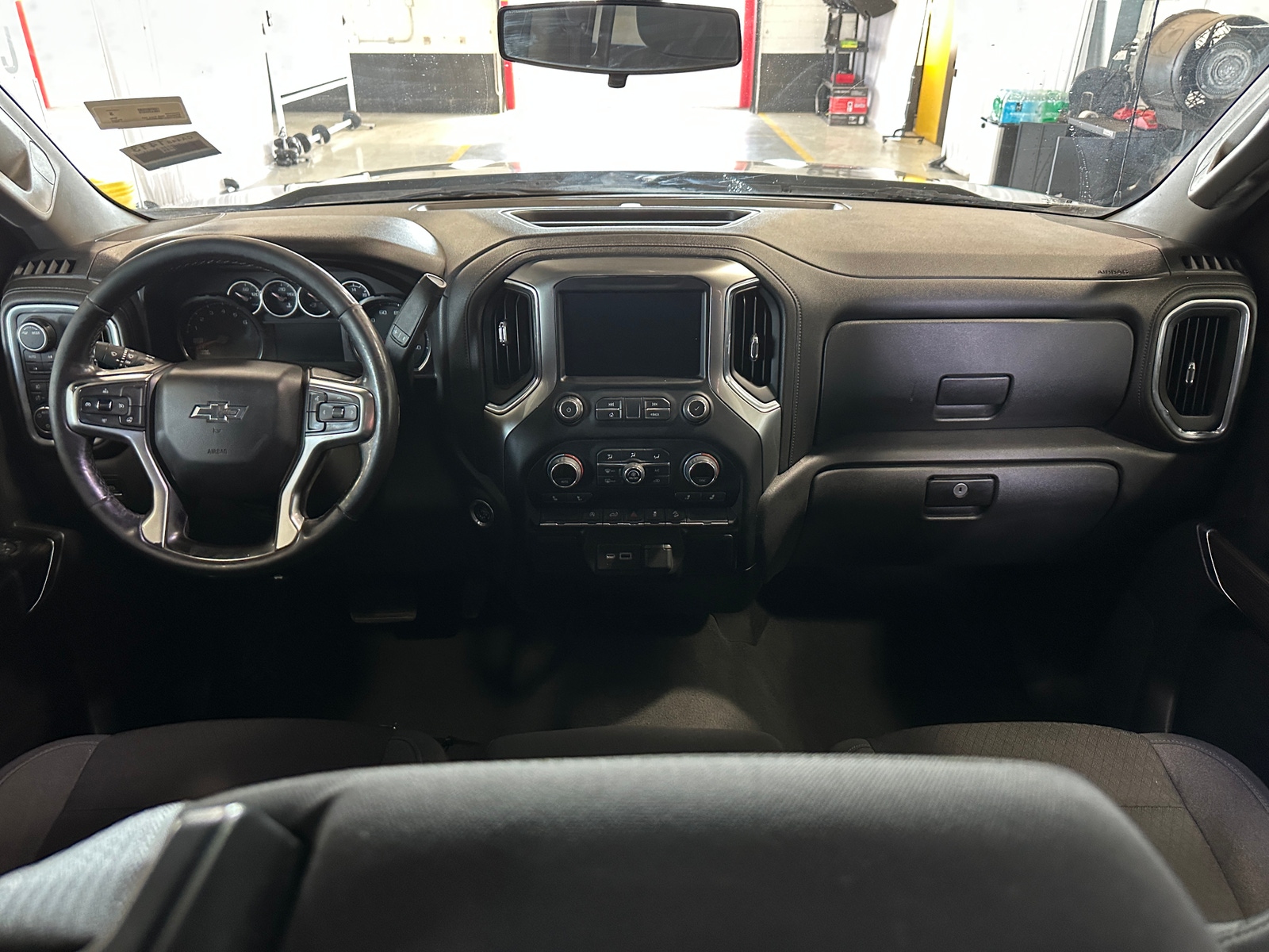 Thumbnail: 2021 Chevrolet Silverado 1500 - 3