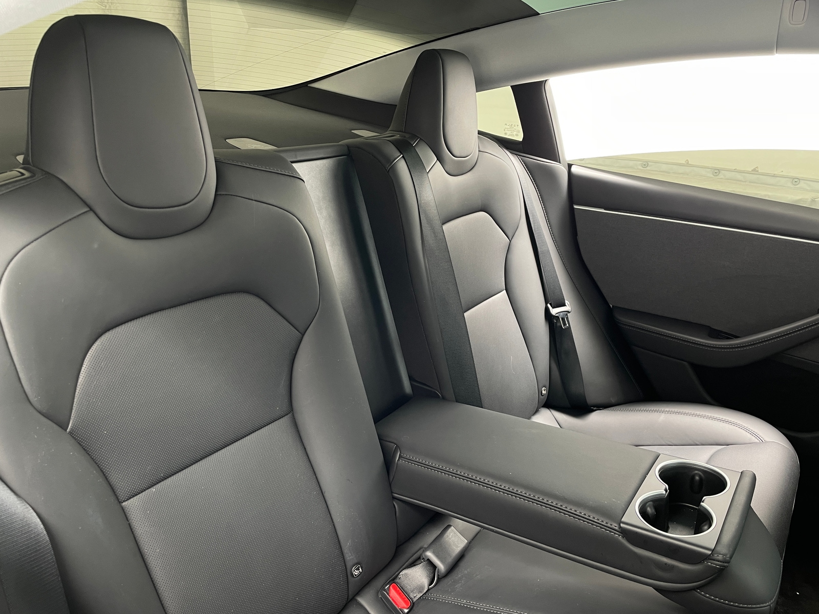 Thumbnail: 2025 Tesla Model 3 - 6