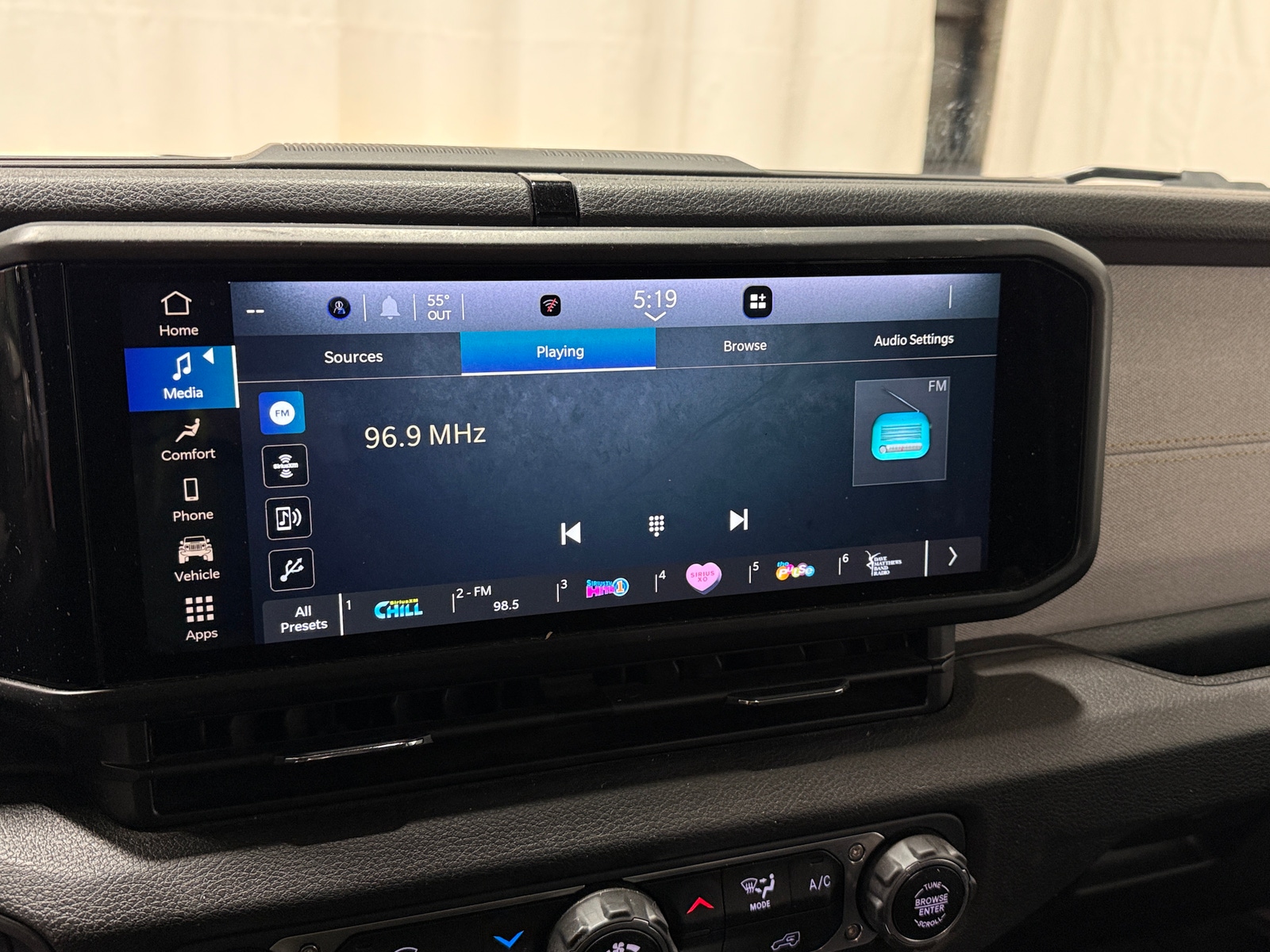 Thumbnail: 2024 Jeep Wrangler - 4