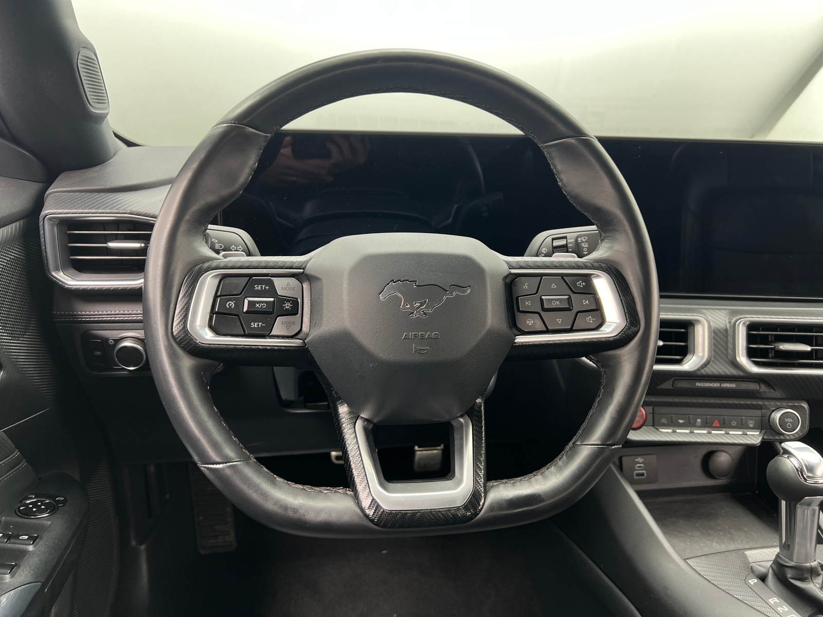 Thumbnail: 2025 Ford Mustang - 4