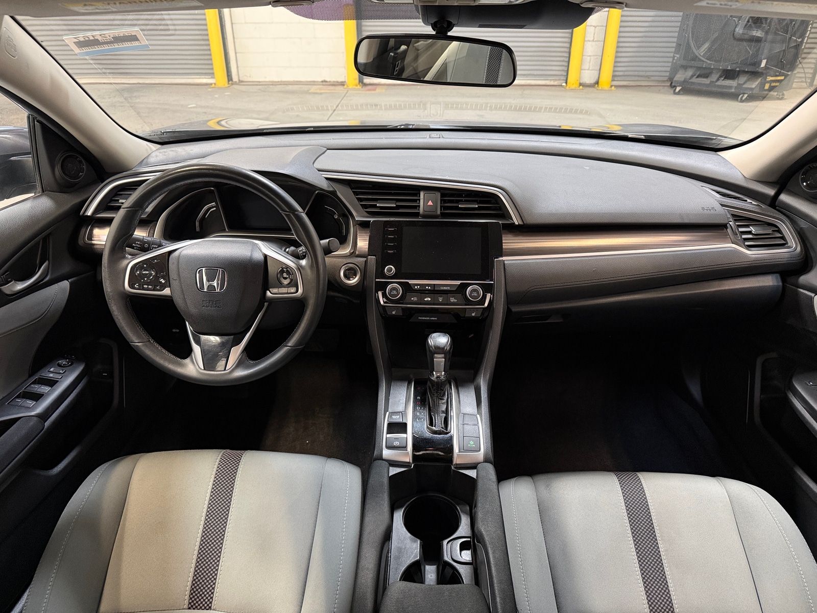 Thumbnail: 2020 Honda Civic - 3