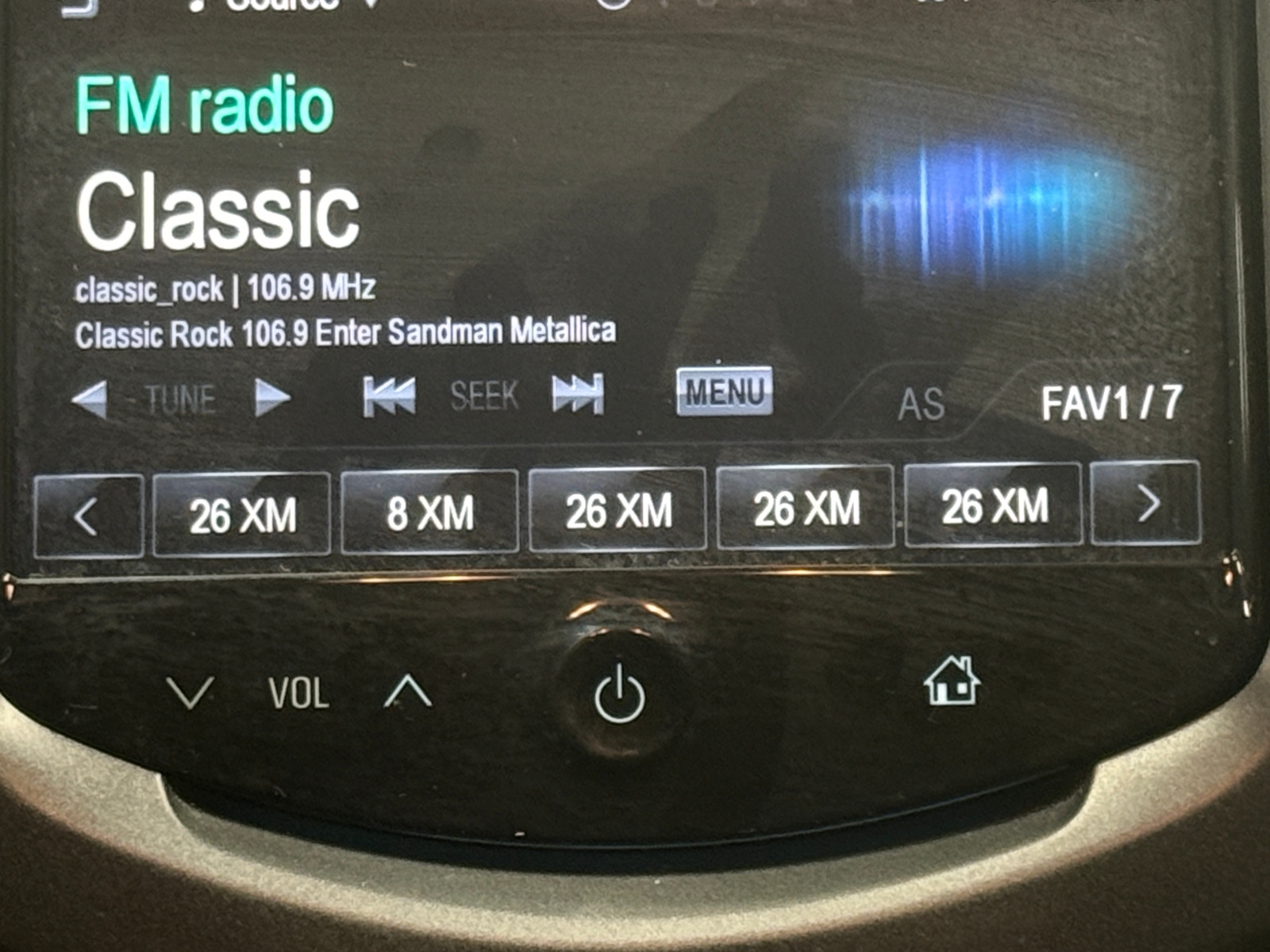 Thumbnail: 2016 Chevrolet Sonic - 4