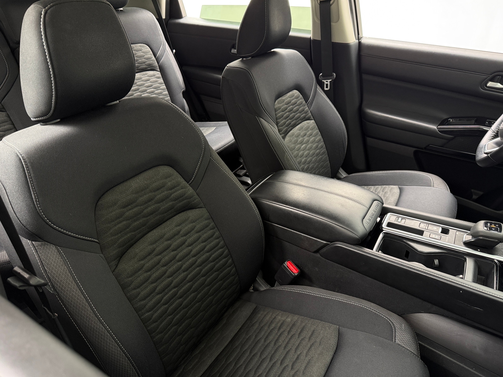 Thumbnail: 2022 Nissan Pathfinder - 2