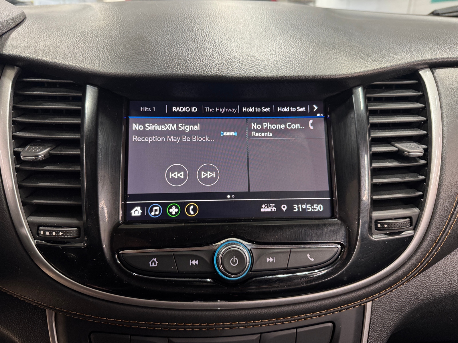 Thumbnail: 2021 Chevrolet Trax - 4