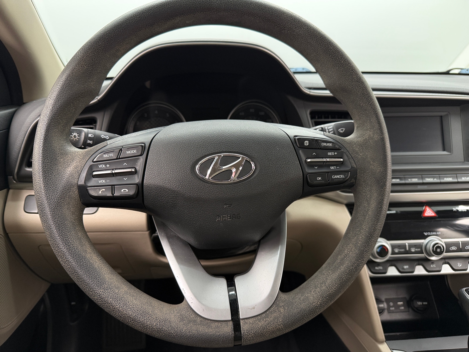 Thumbnail: 2020 Hyundai Elantra - 5