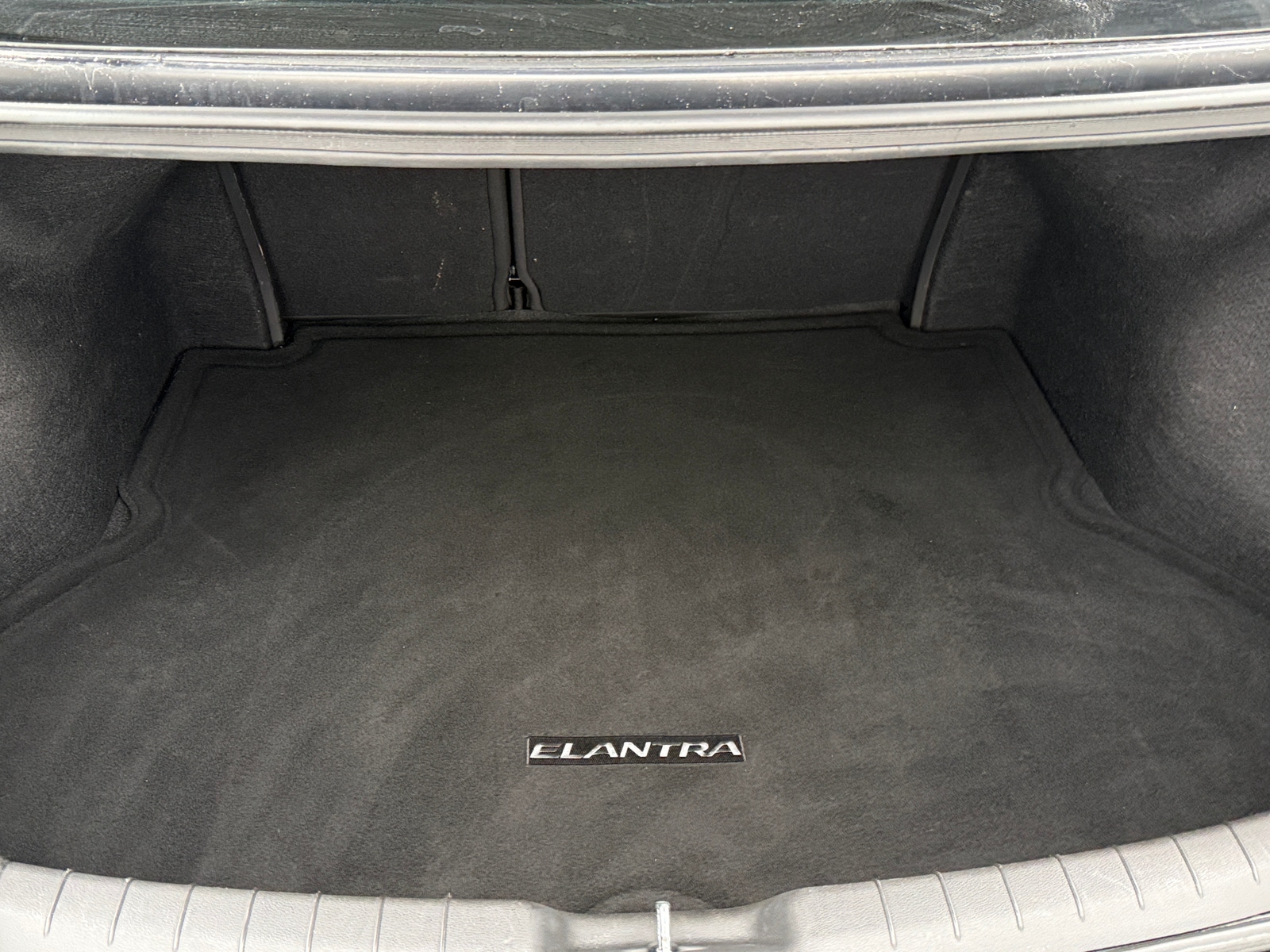 Thumbnail: 2020 Hyundai Elantra - 7