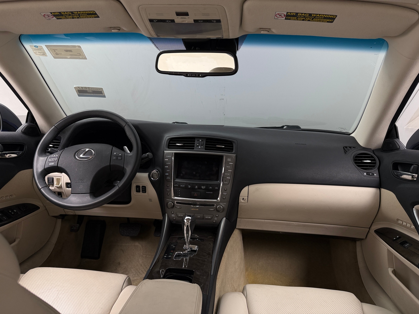 Thumbnail: 2010 Lexus IS - 2