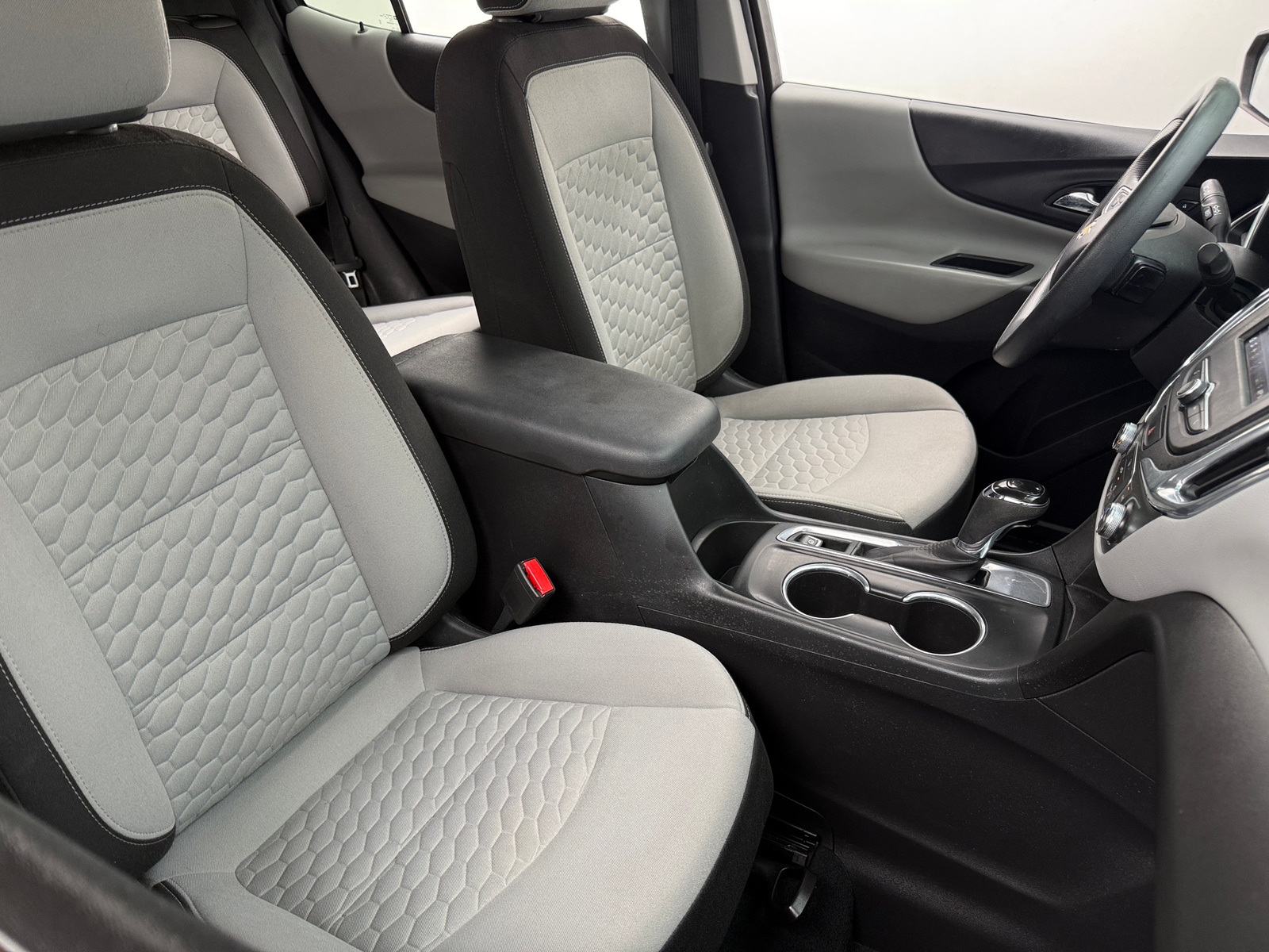 Thumbnail: 2020 Chevrolet Equinox - 2