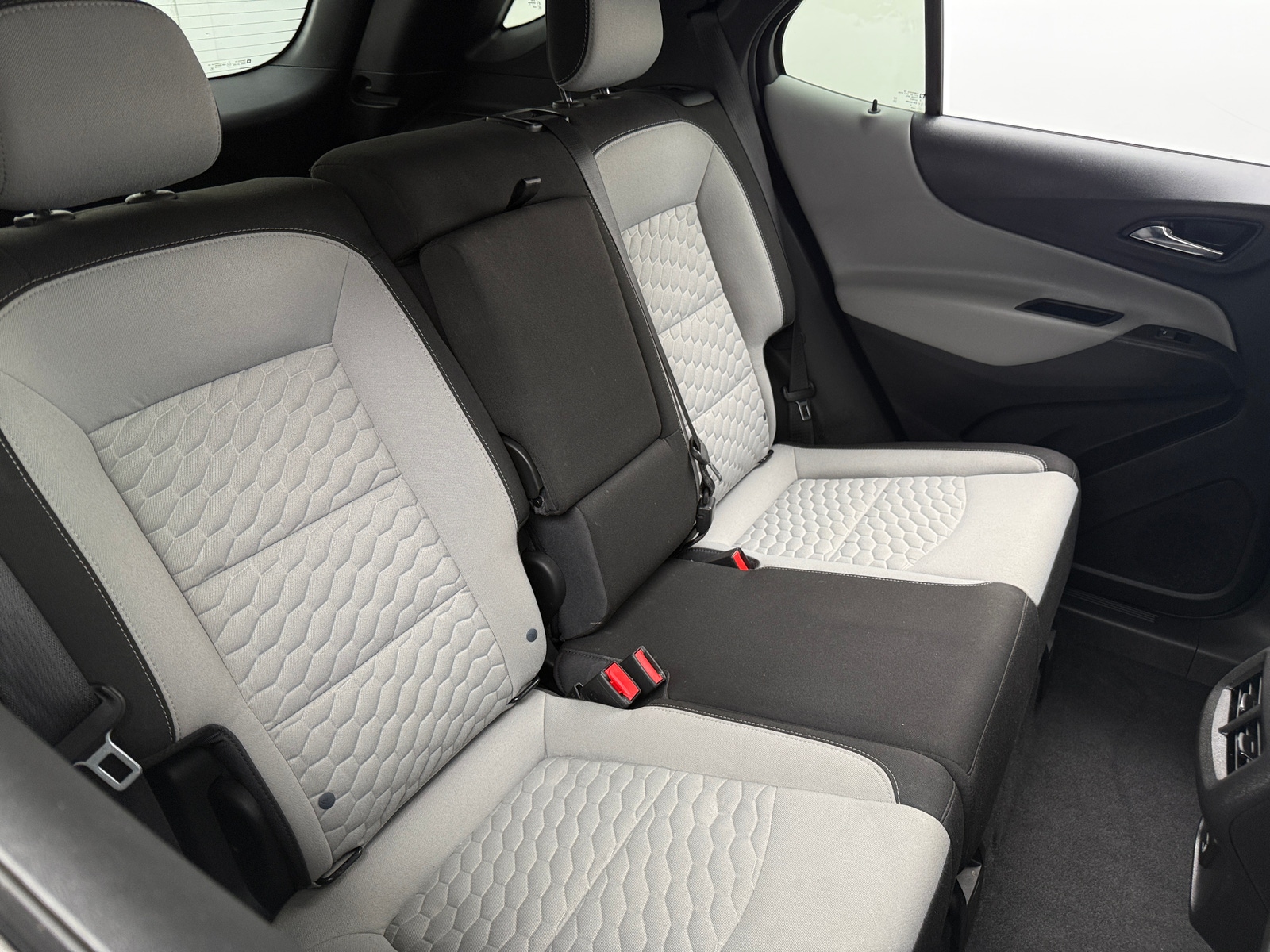 Thumbnail: 2020 Chevrolet Equinox - 6