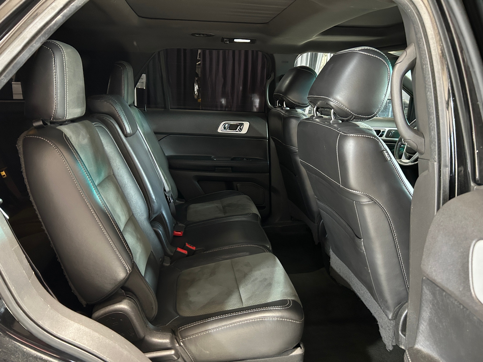 Thumbnail: 2015 Ford Explorer - 5