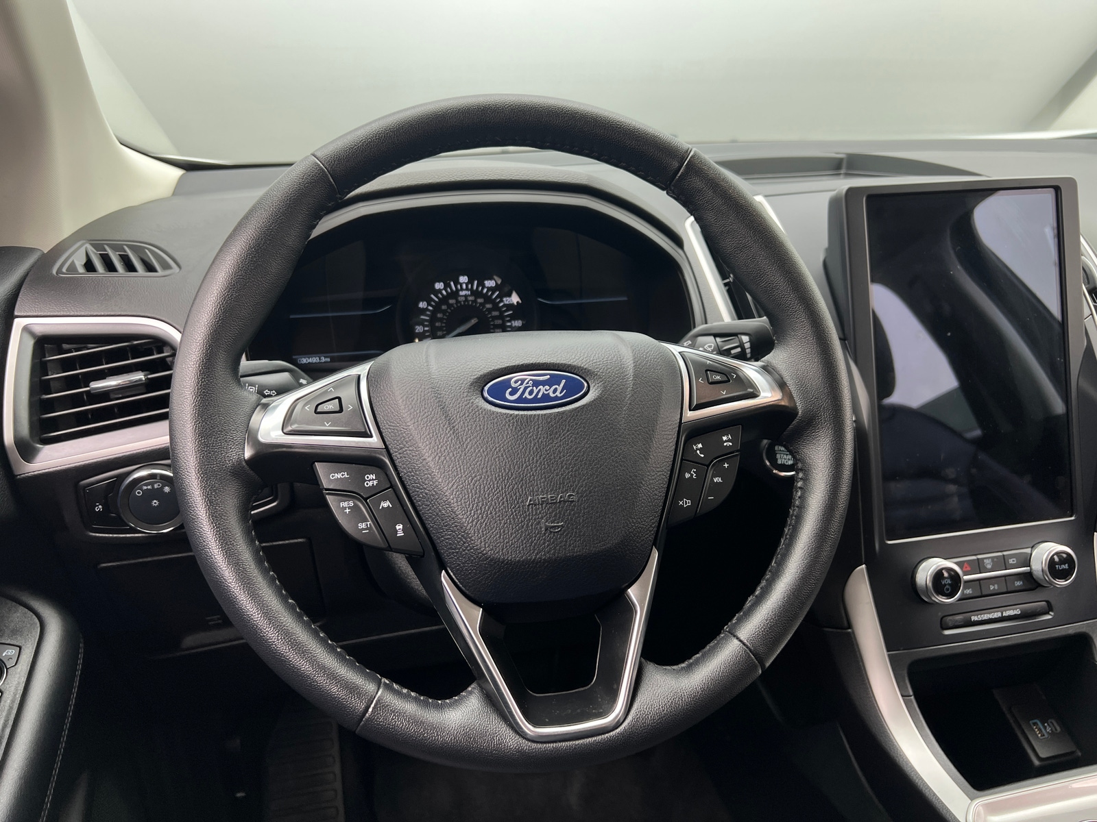 Thumbnail: 2024 Ford Edge - 4