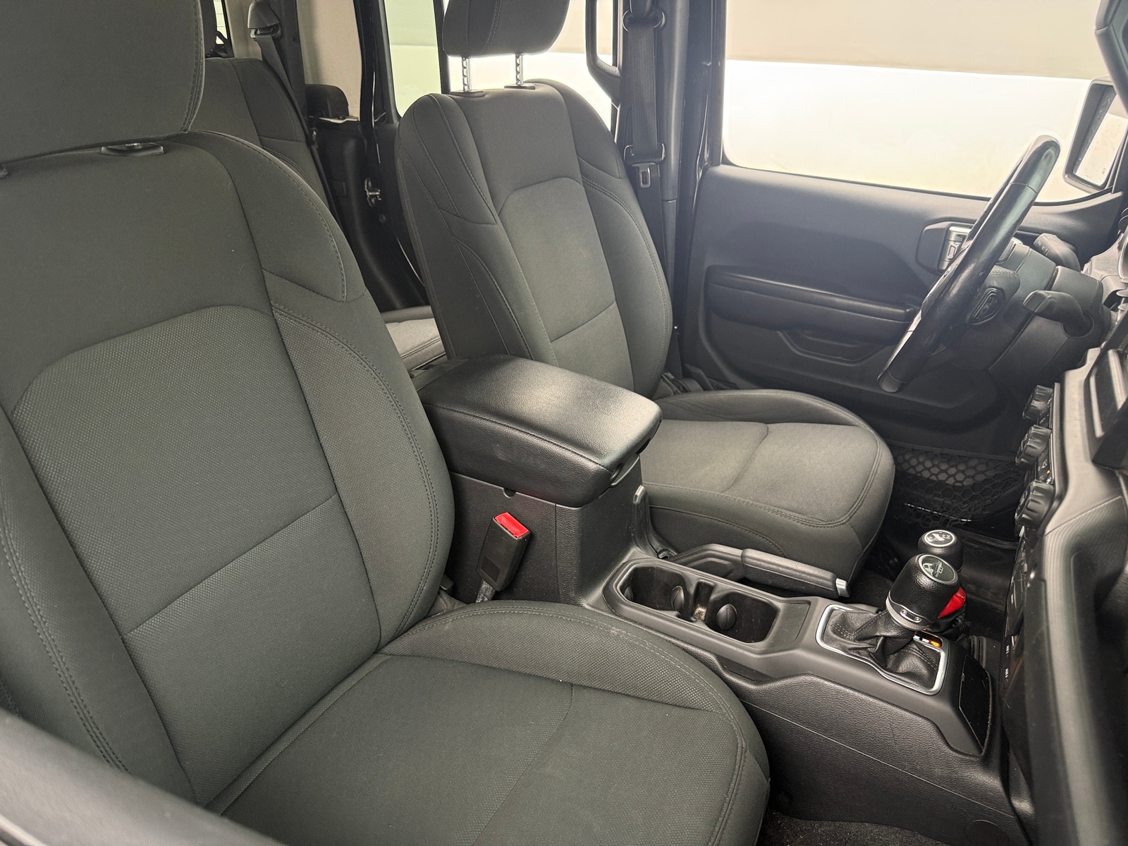 Thumbnail: 2020 Jeep Gladiator - 2