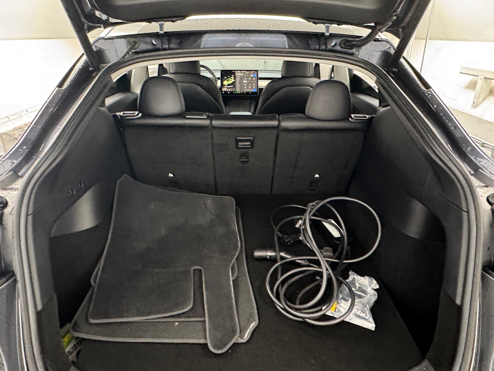 Thumbnail: 2022 Tesla Model Y - 6