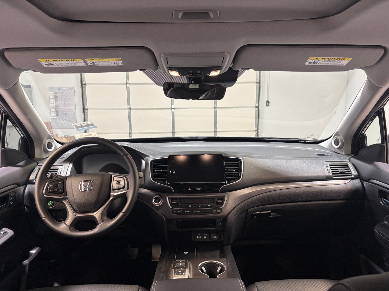 Thumbnail: 2025 Honda Ridgeline - 2