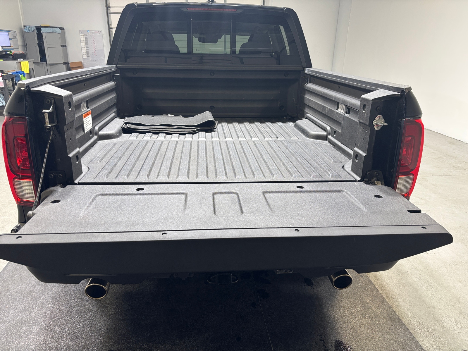 Thumbnail: 2025 Honda Ridgeline - 6