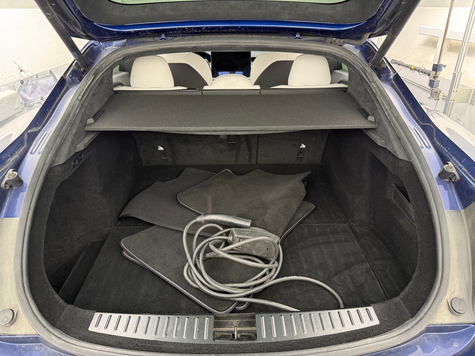 Thumbnail: 2022 Tesla Model S - 6