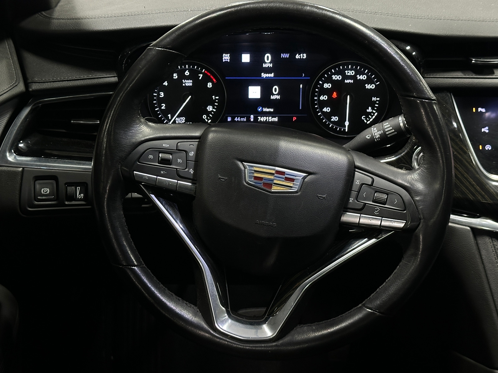 Thumbnail: 2020 Cadillac XT6 - 4