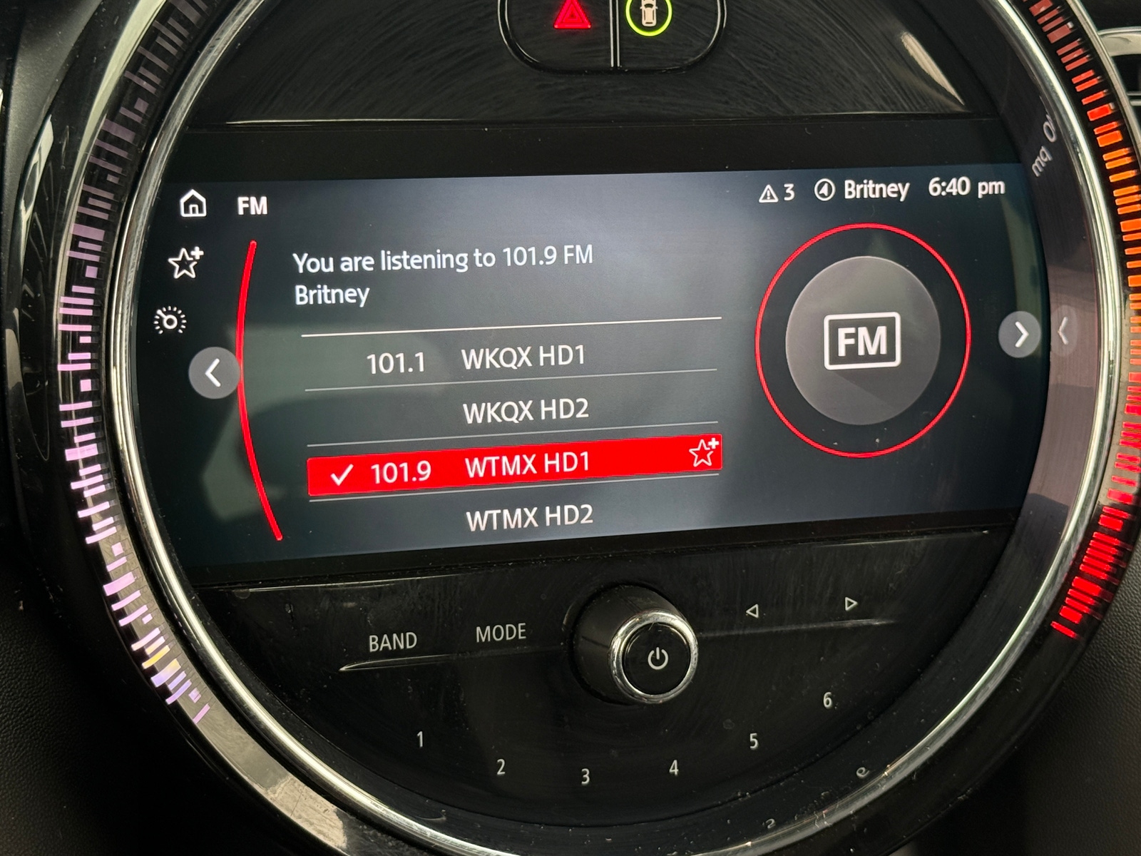 Thumbnail: 2022 MINI Cooper Hardtop - 3