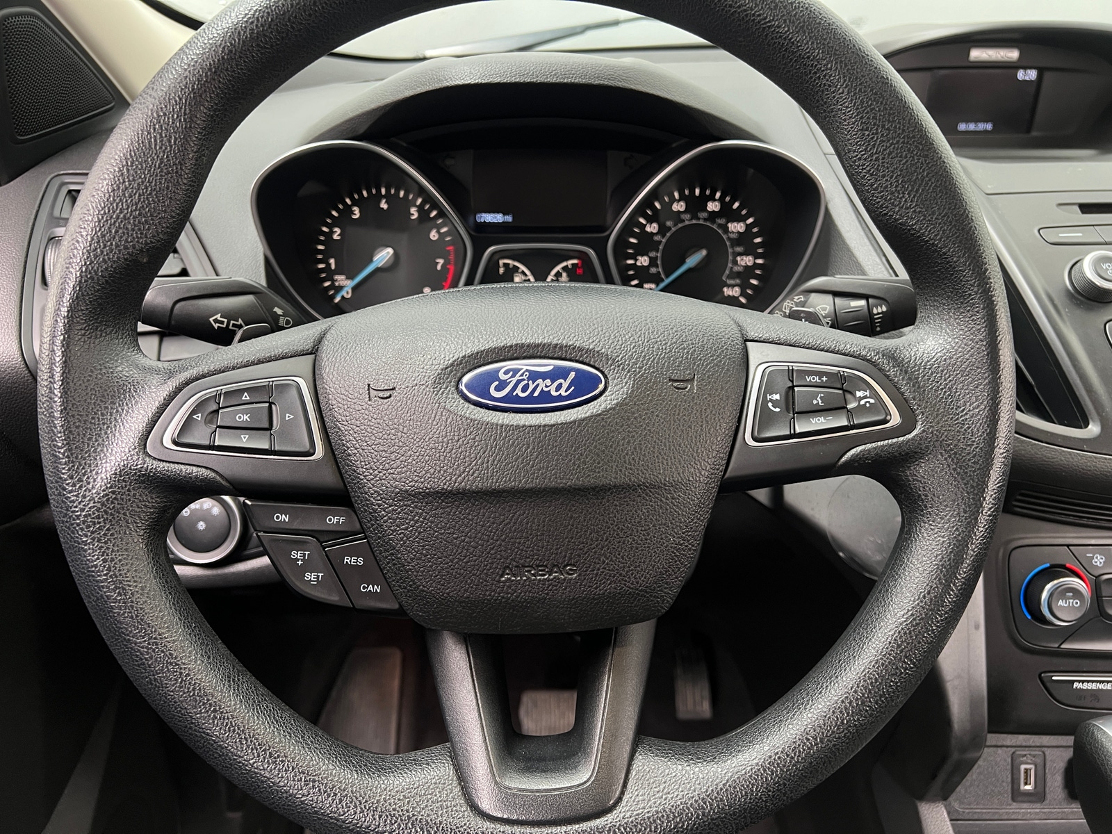 Thumbnail: 2017 Ford Escape - 5