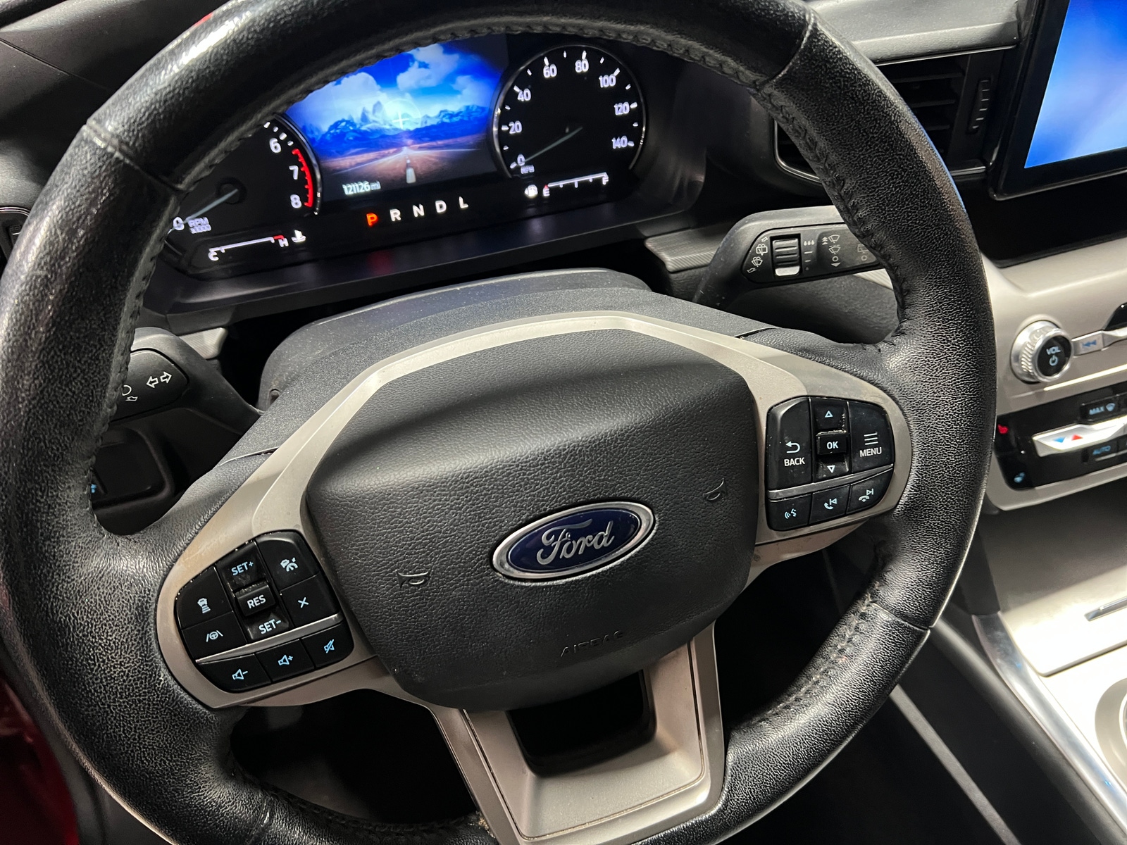 Thumbnail: 2021 Ford Explorer - 5