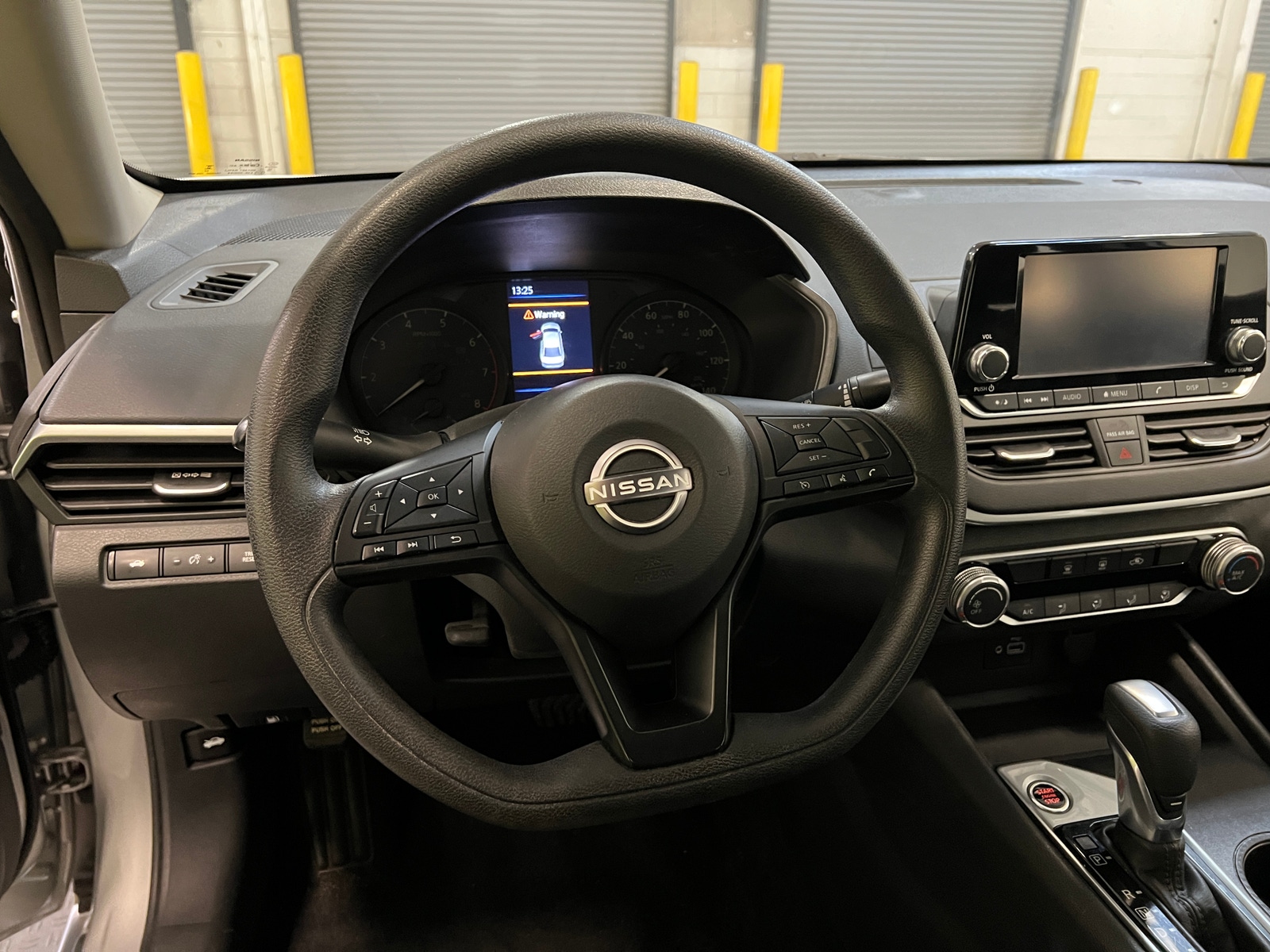 Thumbnail: 2023 Nissan Altima - 5