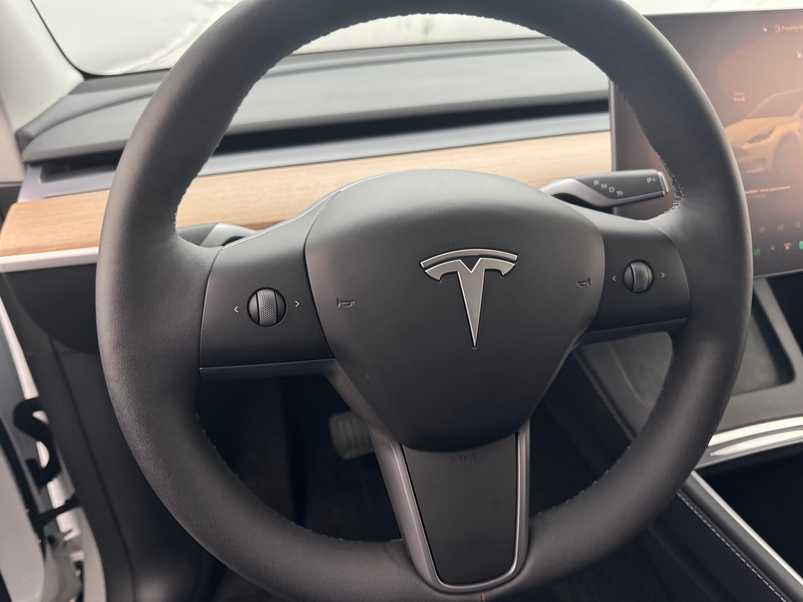Thumbnail: 2024 Tesla Model Y - 4