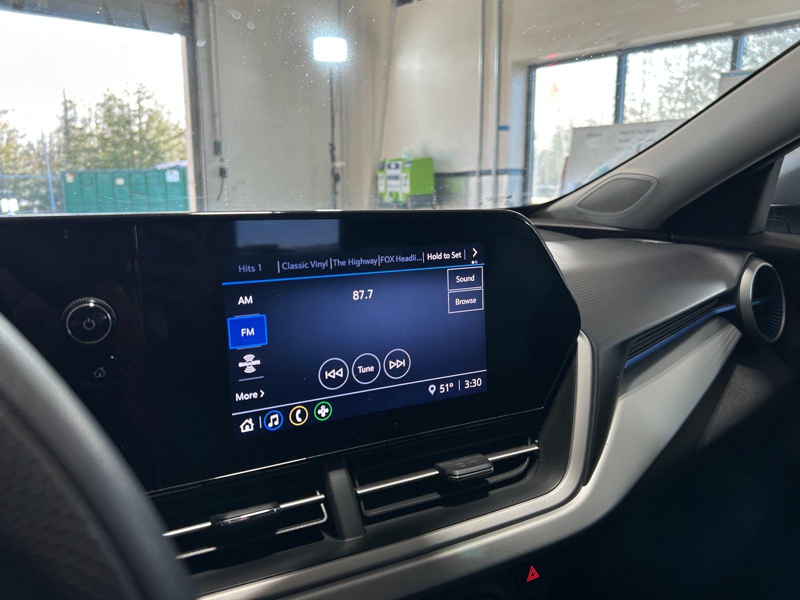 Thumbnail: 2025 Chevrolet Trax - 4