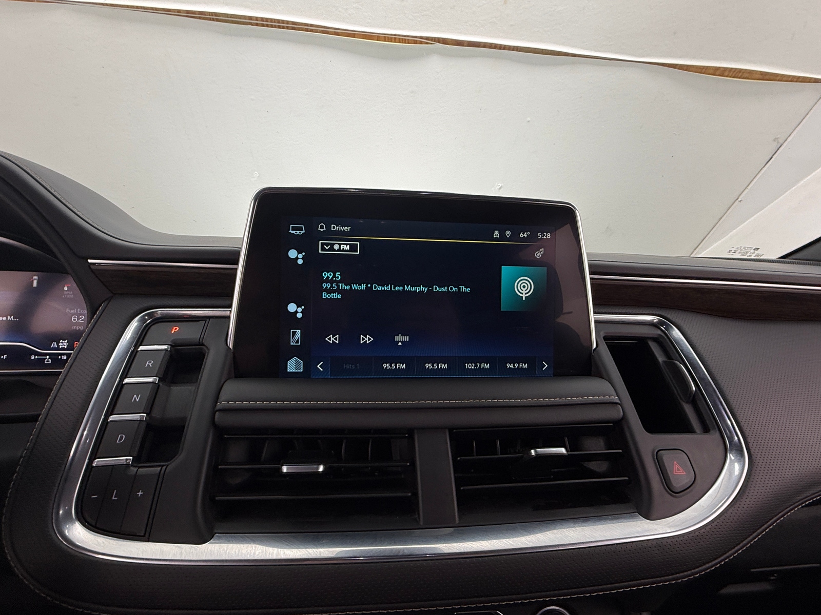 Thumbnail: 2023 Chevrolet Suburban - 3